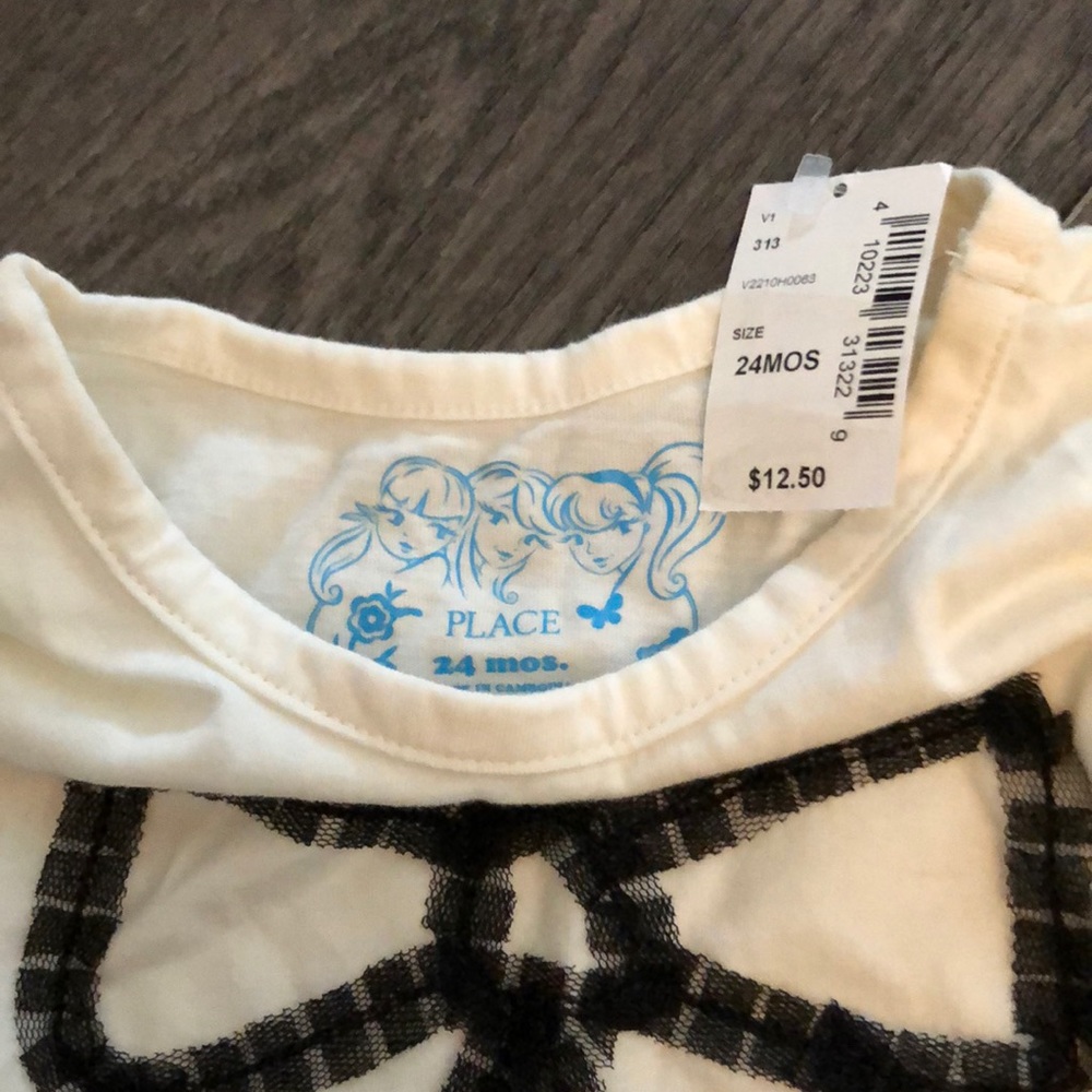 Children’s Place Girl’s top - Picture 5 of 5